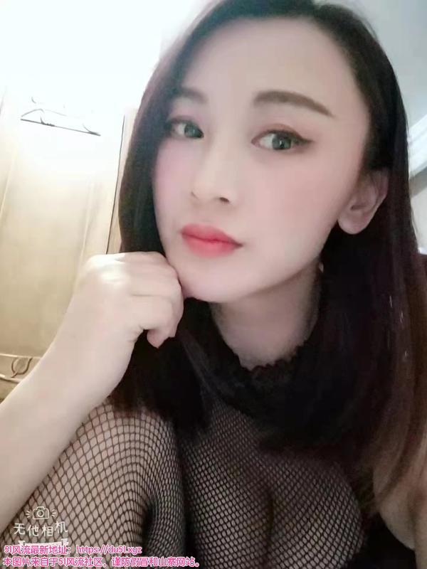 朝阳草房像素新人