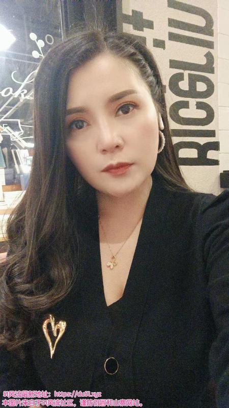 临平大熊熟女红玫瑰