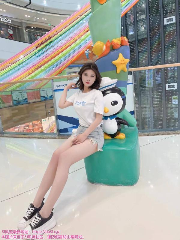 虹口服务系小迷妹