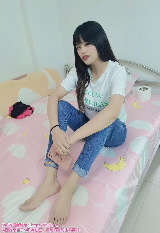 南山制服诱惑妹子