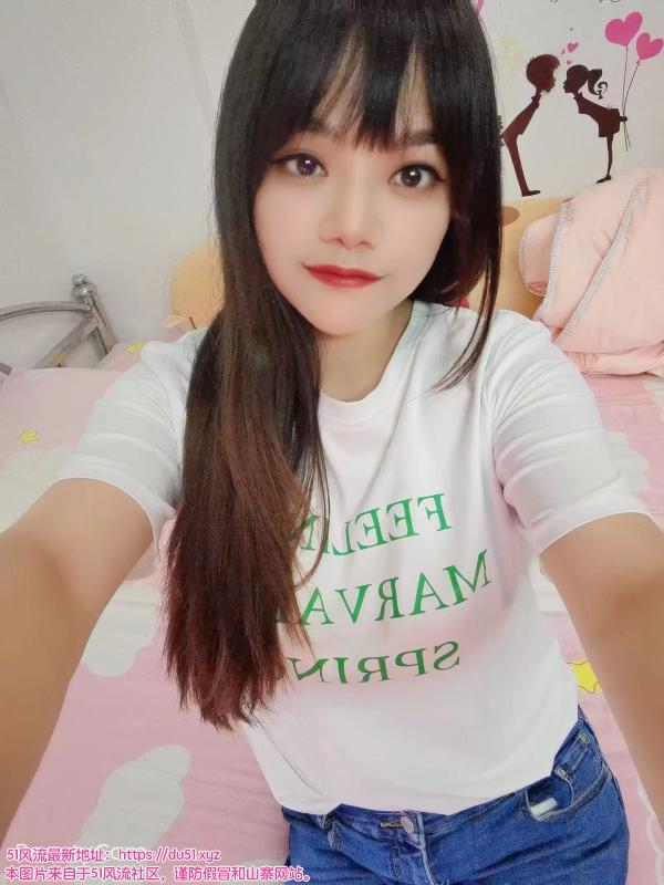 南山制服诱惑妹子