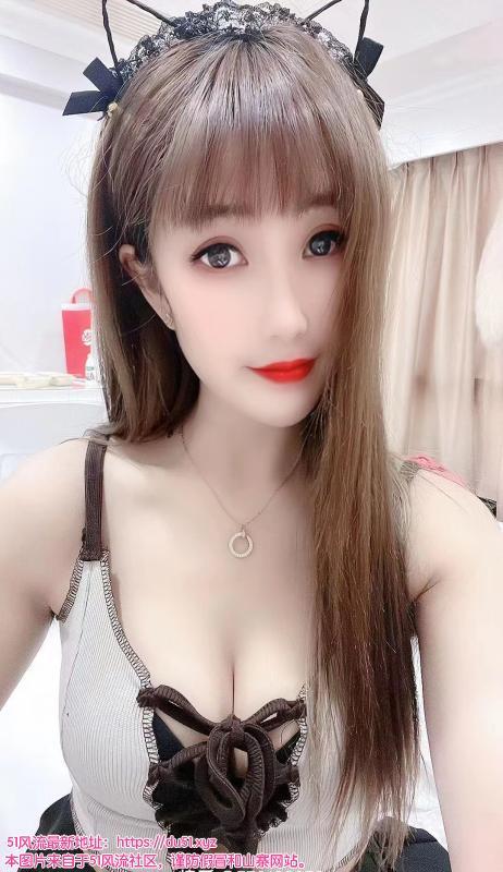 温柔的大胸小姐姐