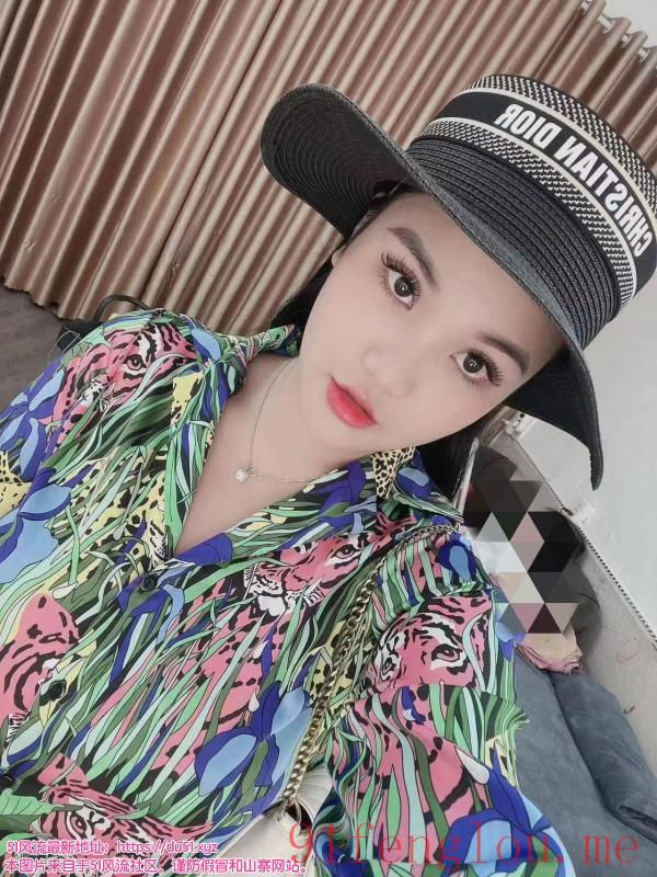 天河丰满水多妹