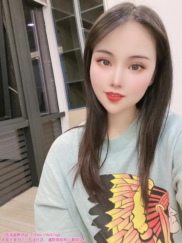 遇见个不错的美女