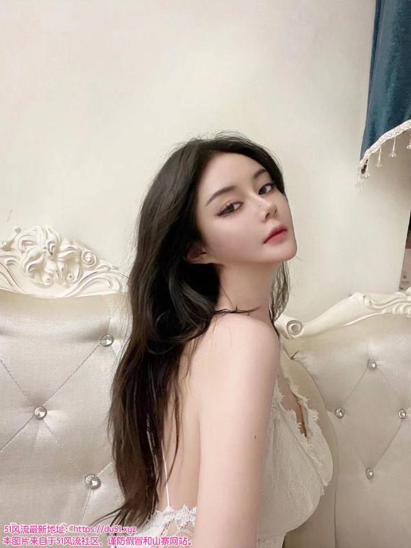 南山颜值系小姐姐