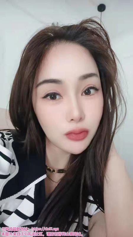 体验新街口晶晶