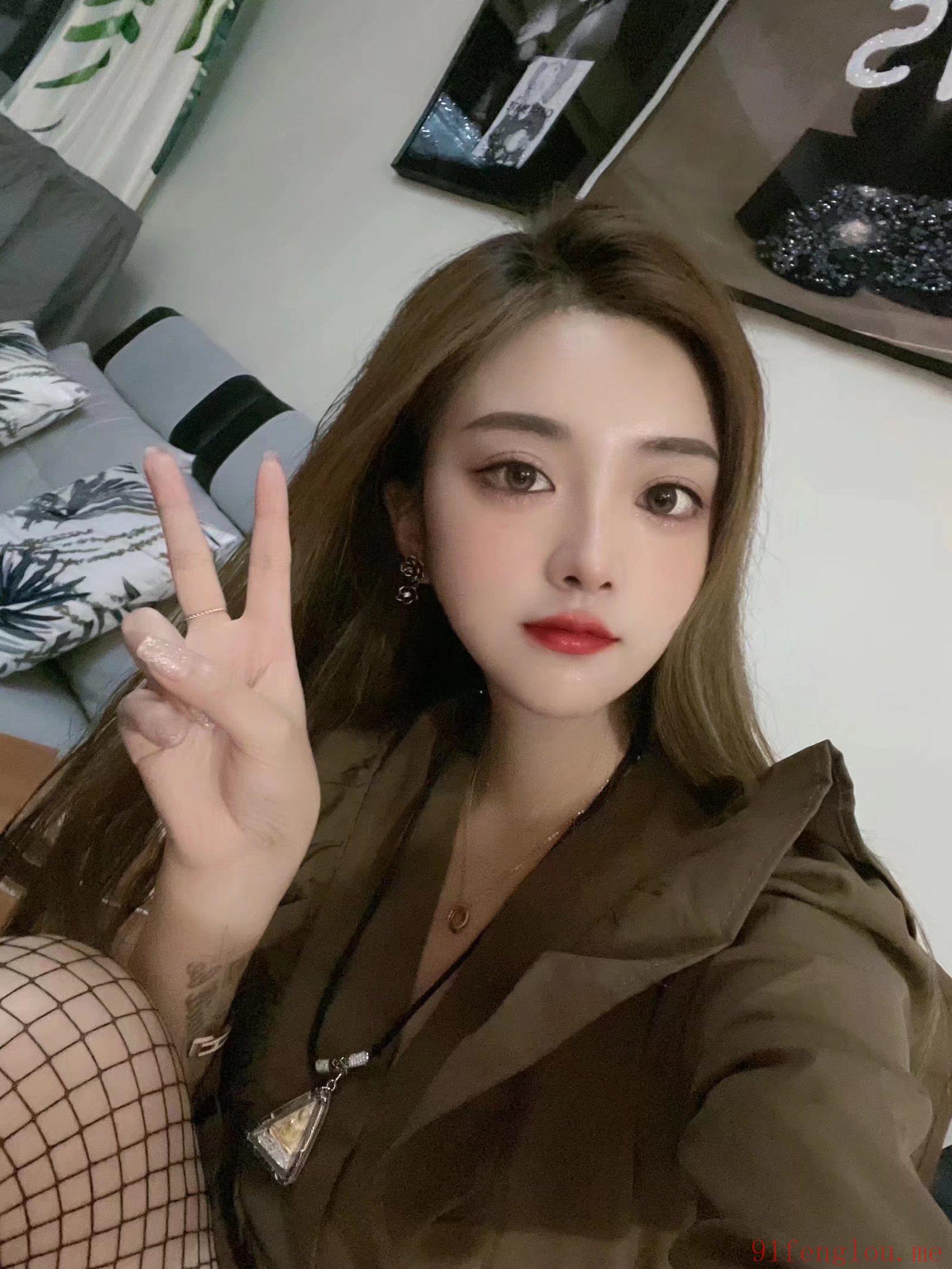 高挑黑丝小姐姐 三点粉嫩 极品中的极品(可外卖)