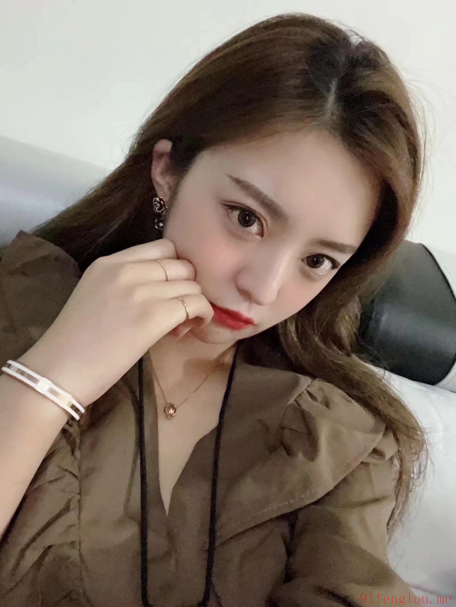 高挑黑丝小姐姐 三点粉嫩 极品中的极品(可外卖)