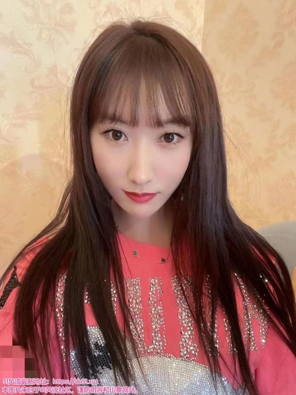 欧阳娜儿催催催