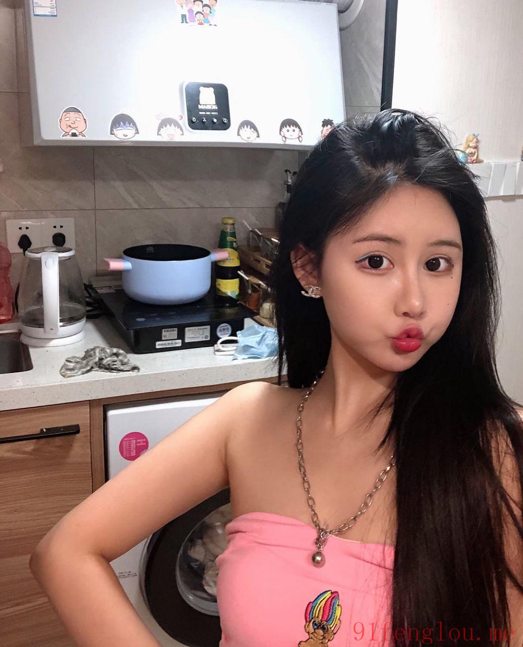 麻雀虽小 五脏俱全的小萌妹