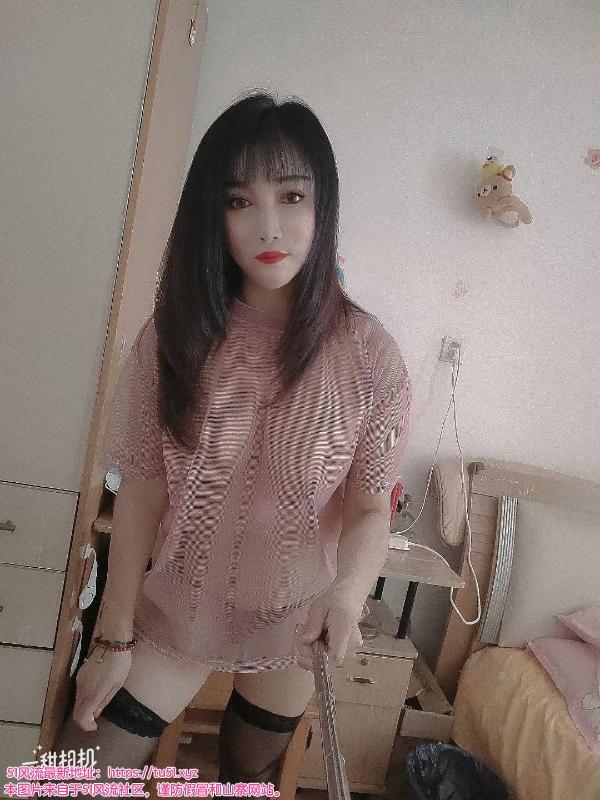 真实的大胸少妇