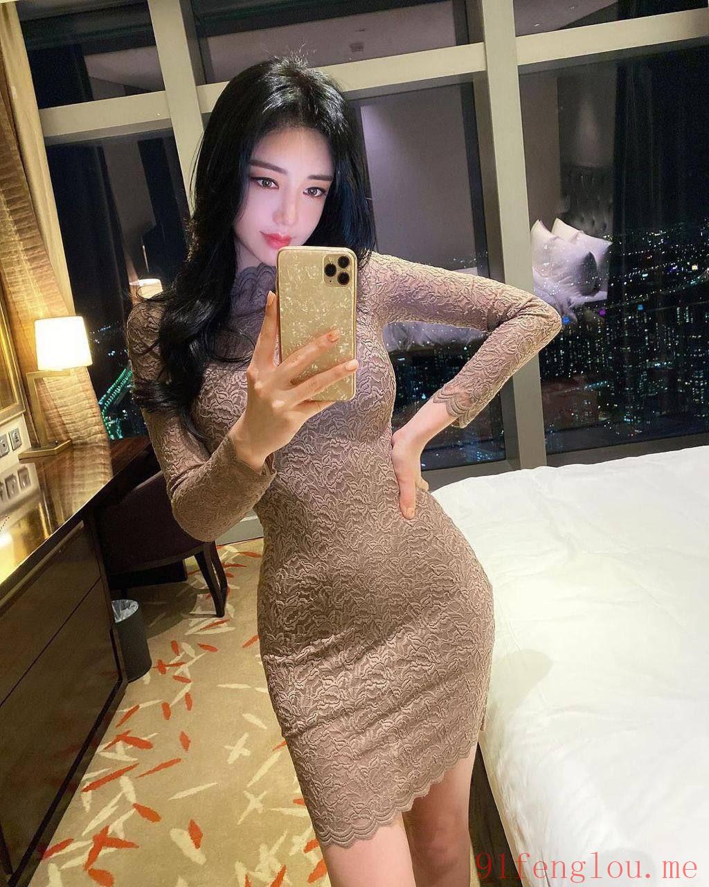 海珠区  刚下海的甜妹子，肤白胸大，三点粉嫩，身材一流，手感超好