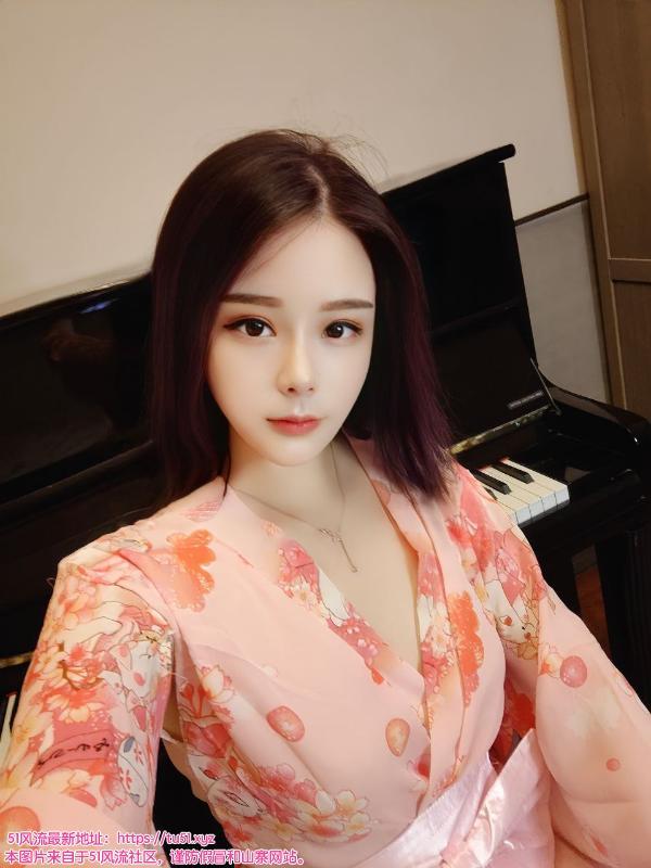 性感美乳小姐姐