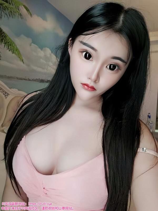 服务系巨乳妹子