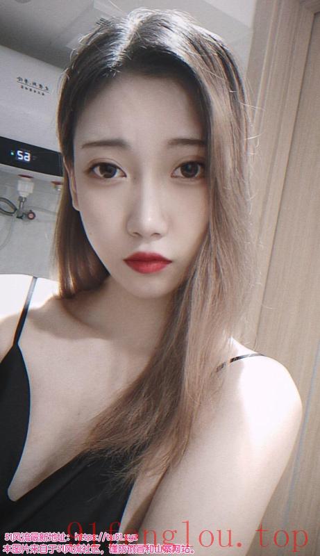 又纯又御的大长腿