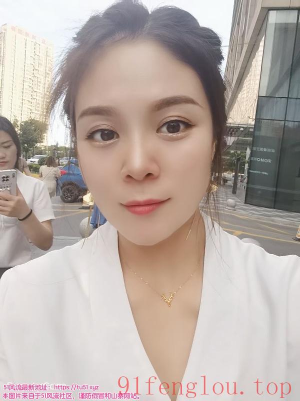 高新骚货小嫂子