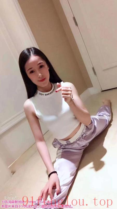 二刷桃子 舞蹈系妹子