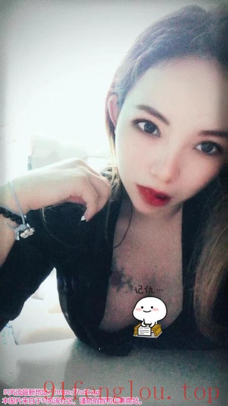 大胸服务系妹妹