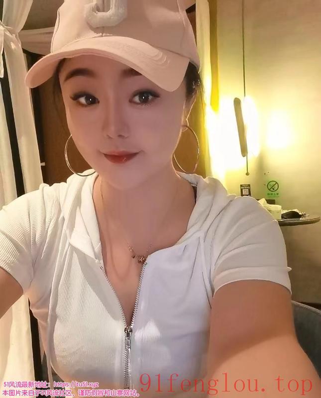 深圳宝安喷水少妇