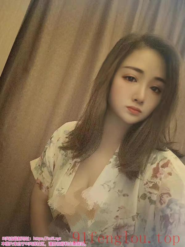 白云甜甜 巨乳妹