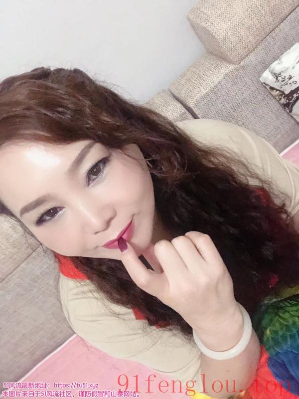 风骚大屁股熟女