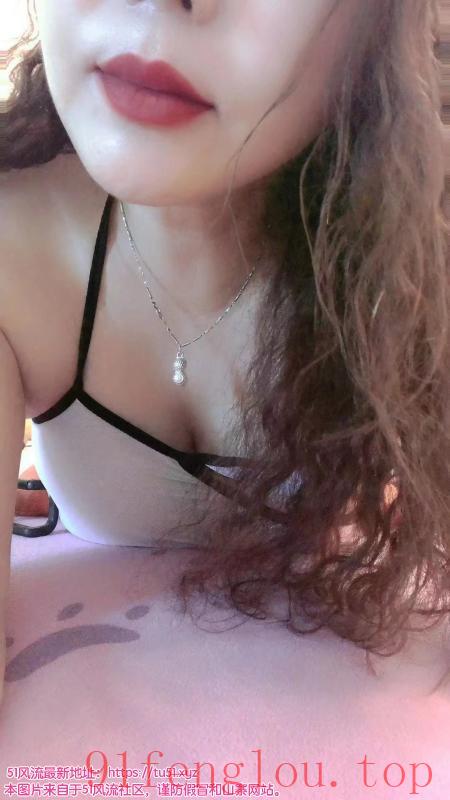 瑶海区大奶肥臀熟女