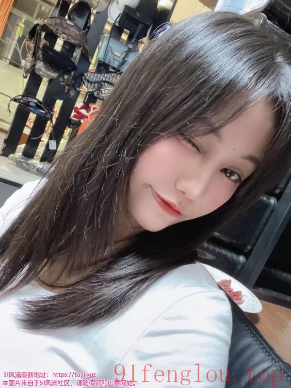 上海闵行佛系巨乳