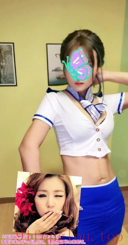 双龙大道的小美女