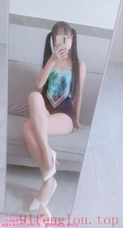 服务女王小情情