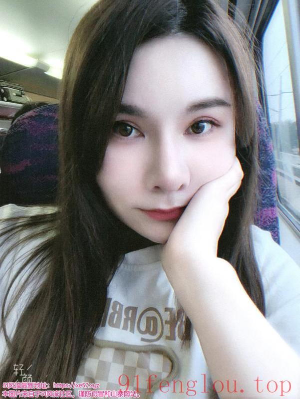 南站性感高挑大美女