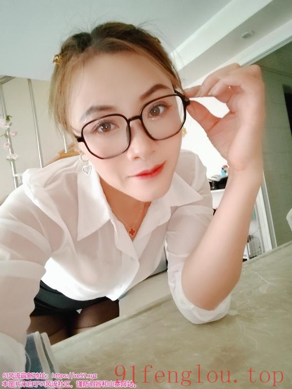 江宁翘臀峰腰小马驹