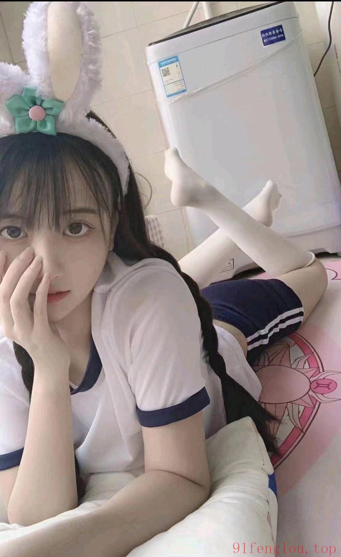 可后入的大胸模特