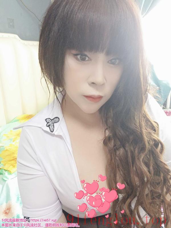 三通大奶泻火熟女