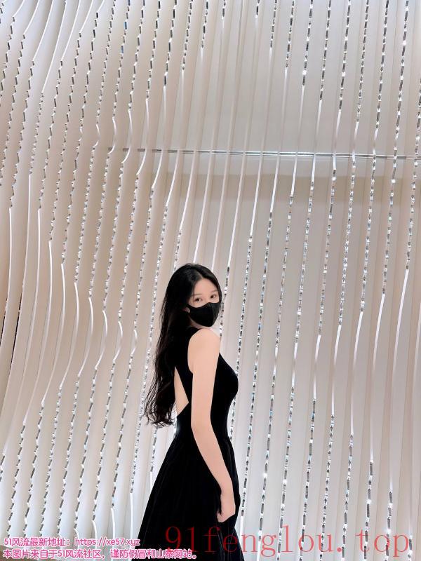 颜值服务并存的老师