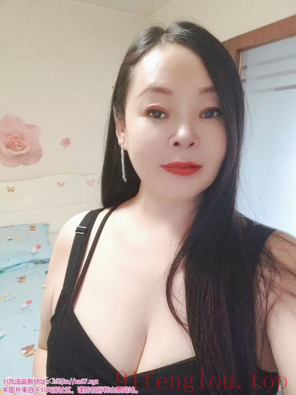 沙坪坝大胸莉莉