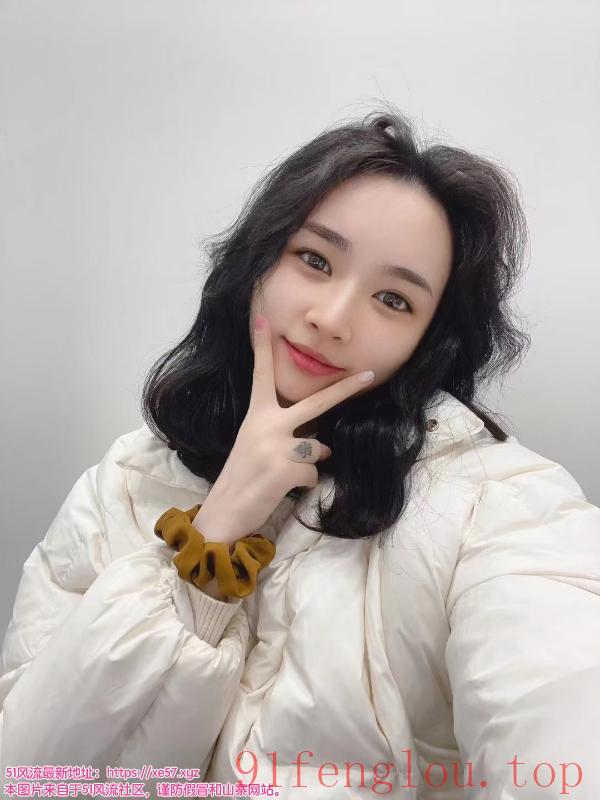 余杭时尚小美女