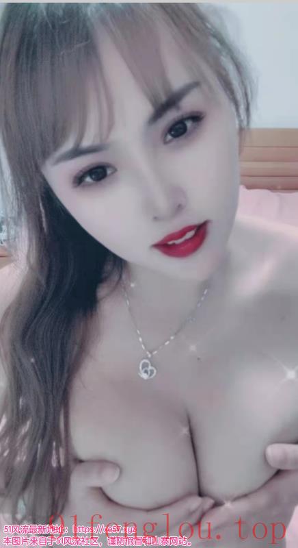 大屁股骚性女仆