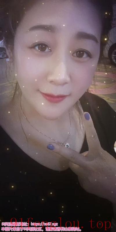 龙华良家性感美女