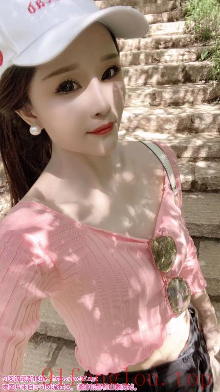 白嫩大胸蝴蝶做环保