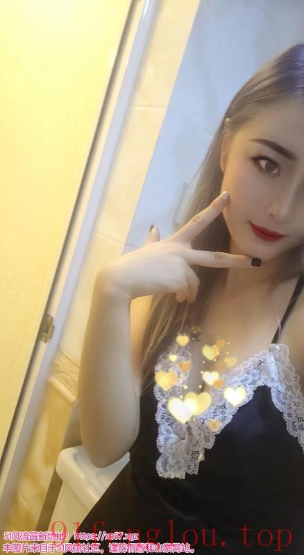 爽干大胸骚妹儿