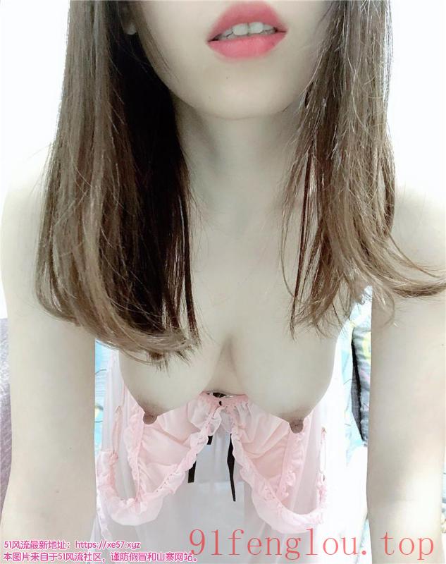 制服美乳诱人心魂