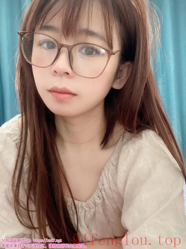 下沙萝莉半套服务