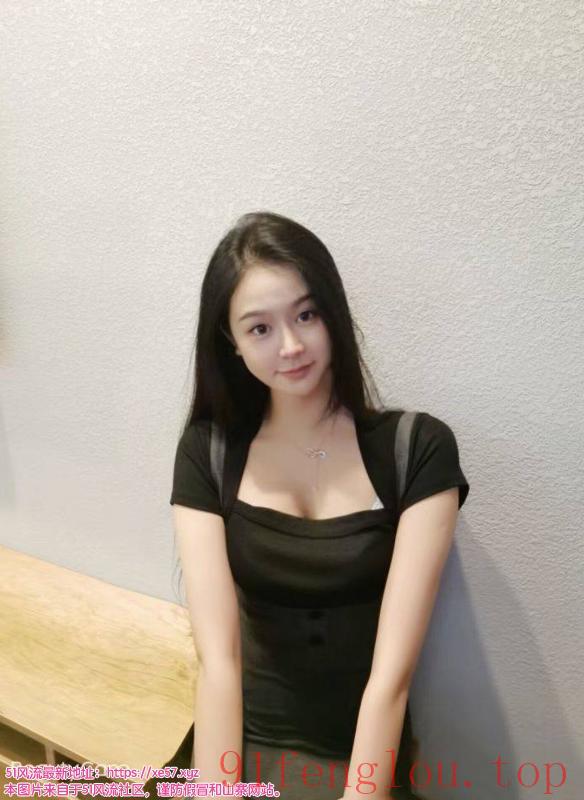 热情水多的小姐姐