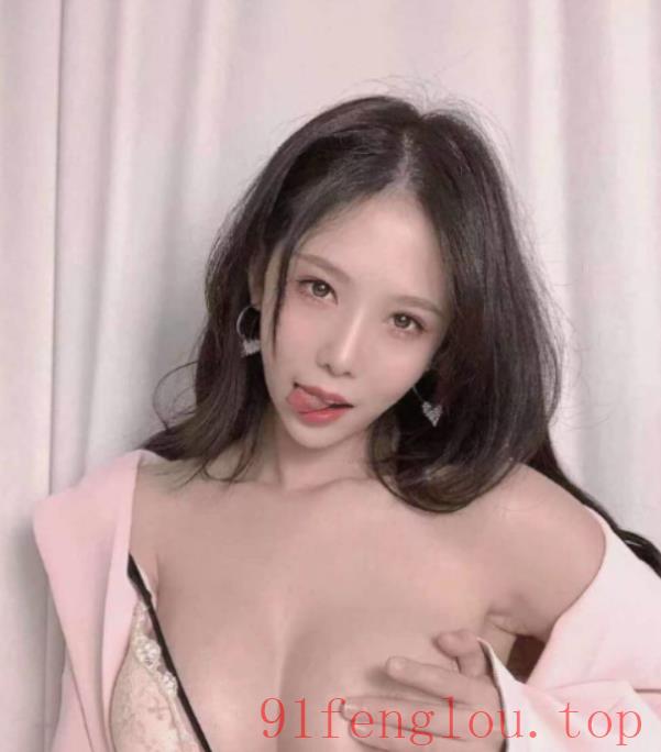 虹口迷人小美女