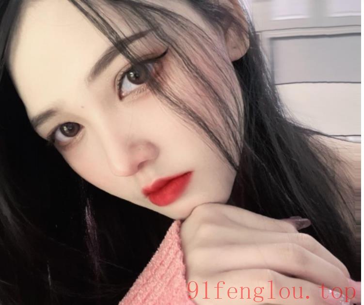 宝安性感短发美女