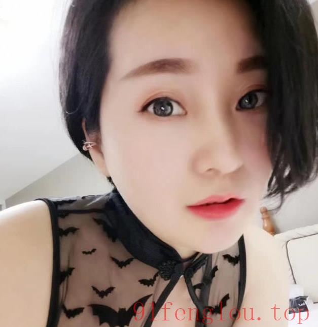 成都体育馆美女