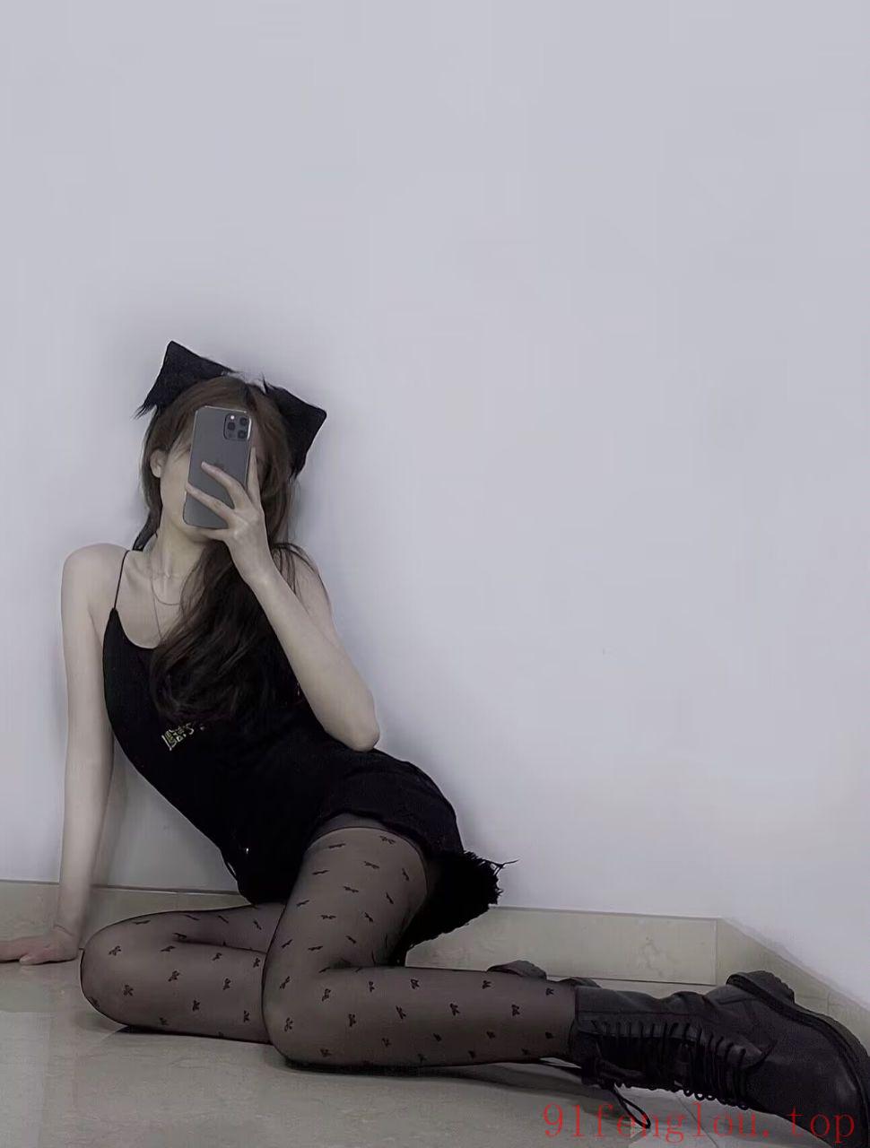 临汾00后丝袜嫩小妹，