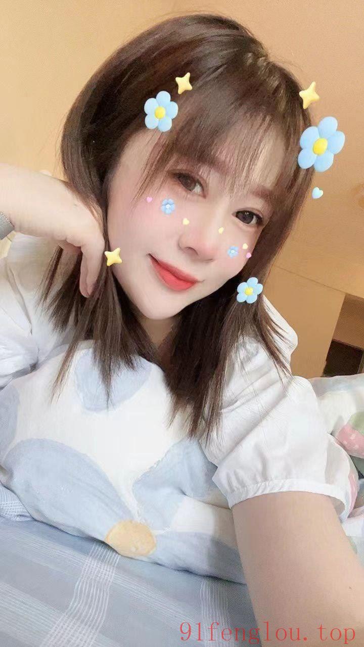 温柔型极品身材蜜桃臀嫩妹