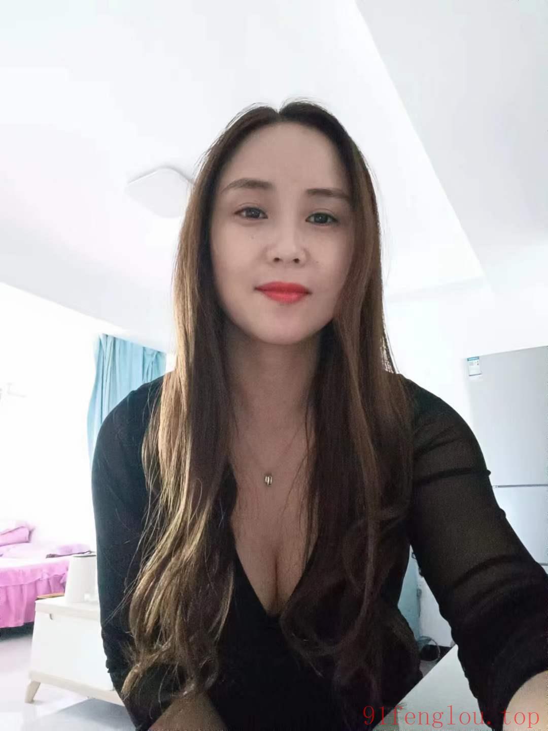 体验长沙雨花区熟女叶子被榨干了