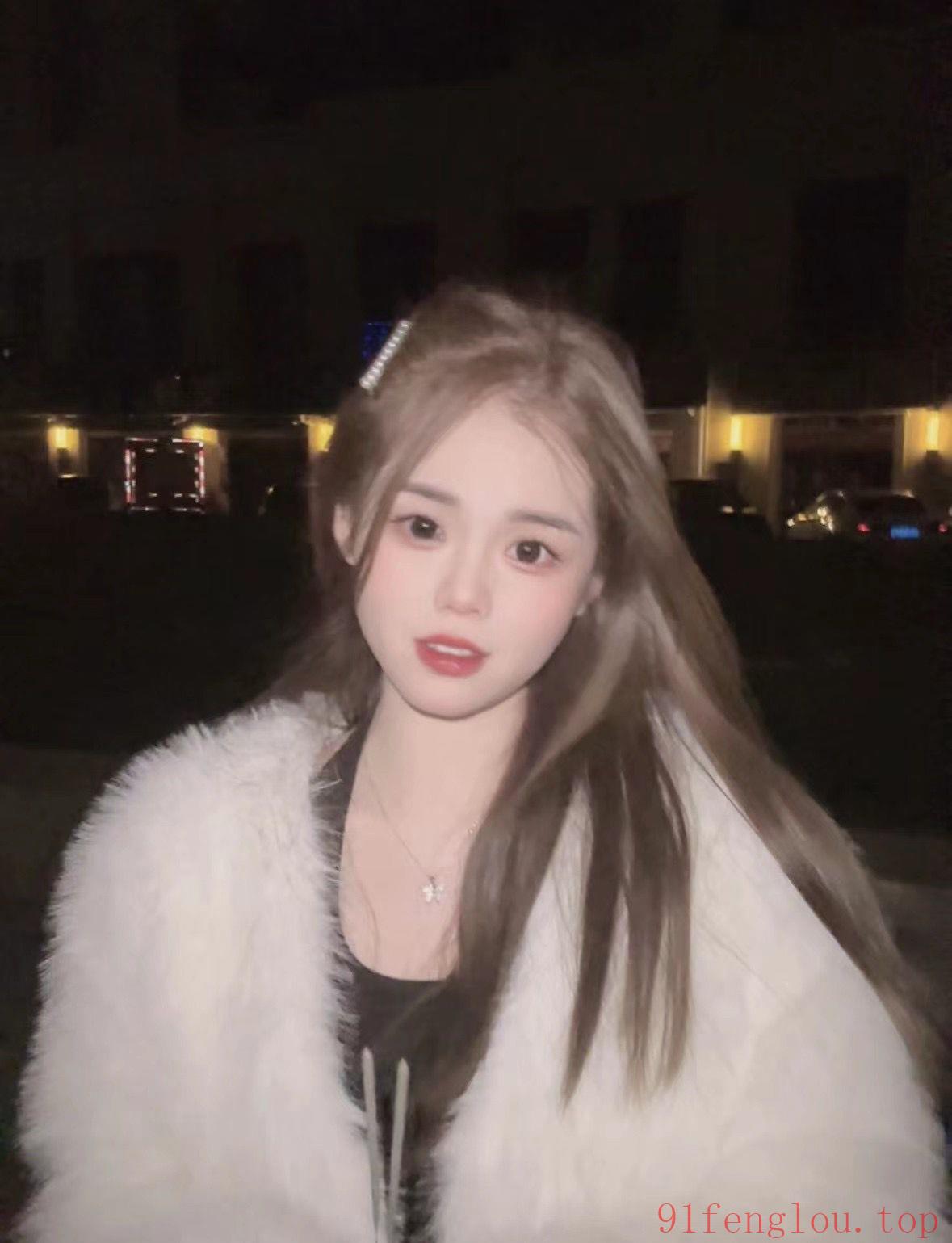 拱墅服务型美女微微